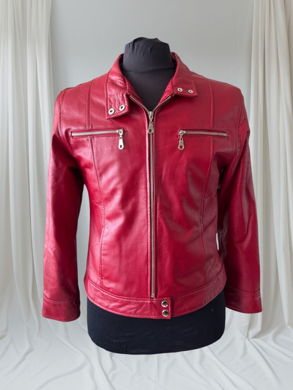 Men's (Unisex) Red Y2K Vintage Leather Jacket, S